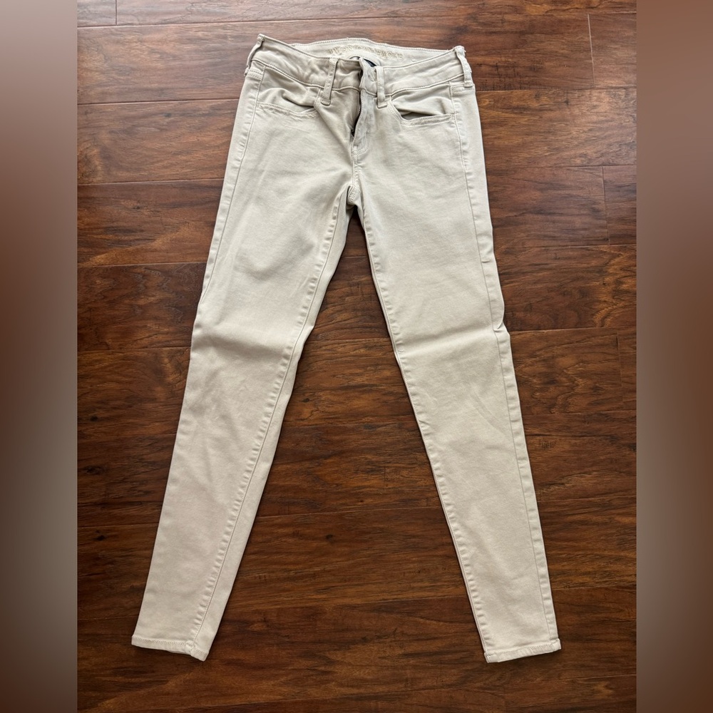 American Eagle Jeggings 
2 regular